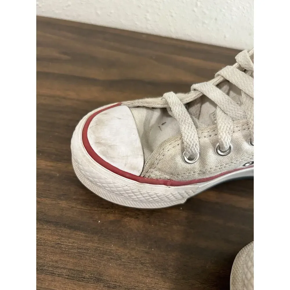 Converse Kids Size 11 Chuck Taylor All Star‎ Canvas High Top Sneaker White